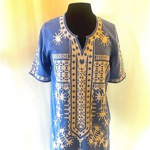 2- Roller Rabbit light blue dress with heavy embroidery size L HU
